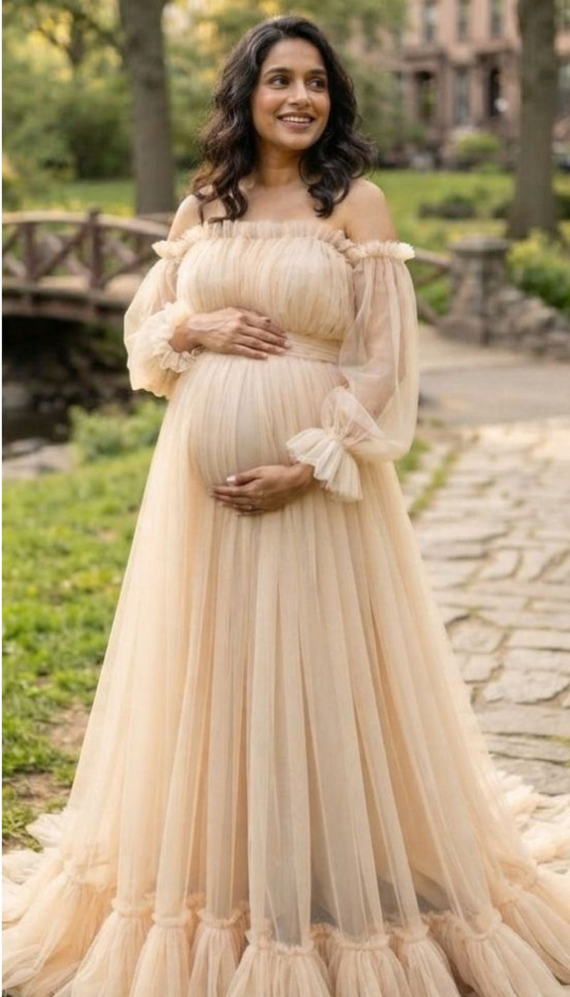 MATERNITY/BABY SHOWER GOWNS