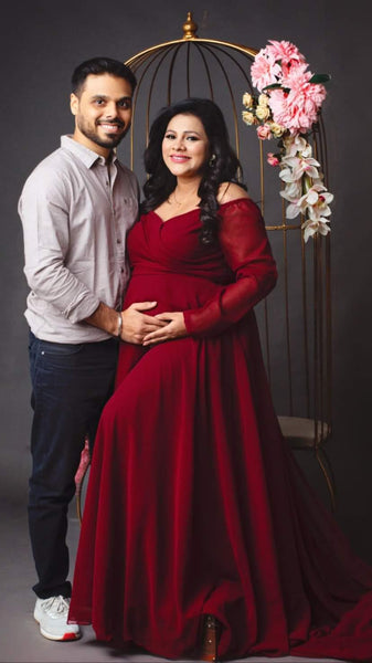 Maroon V-Neck Baby Shower Trail Gown