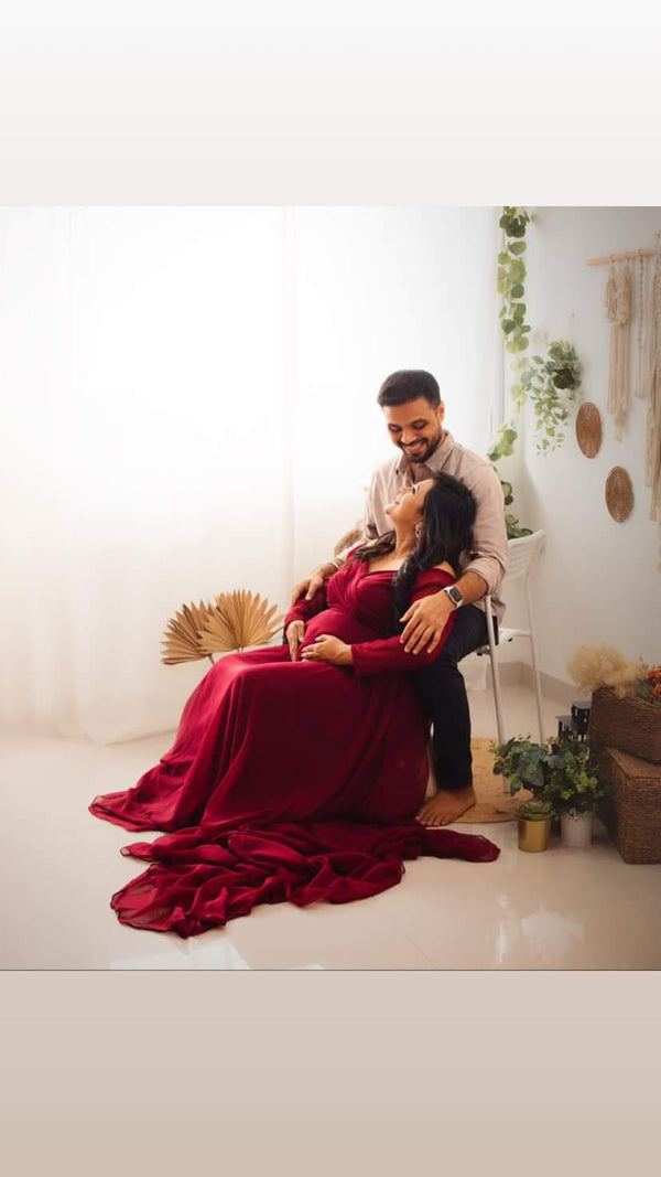 Maroon V-Neck Baby Shower Trail Gown