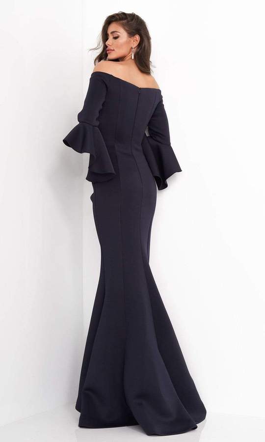 Navy Blue Off -Shoulder Bell Sleeve Draping Mermaid Gown